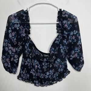 Wild Fable Halter Top With Sleeves Junior Size Medium